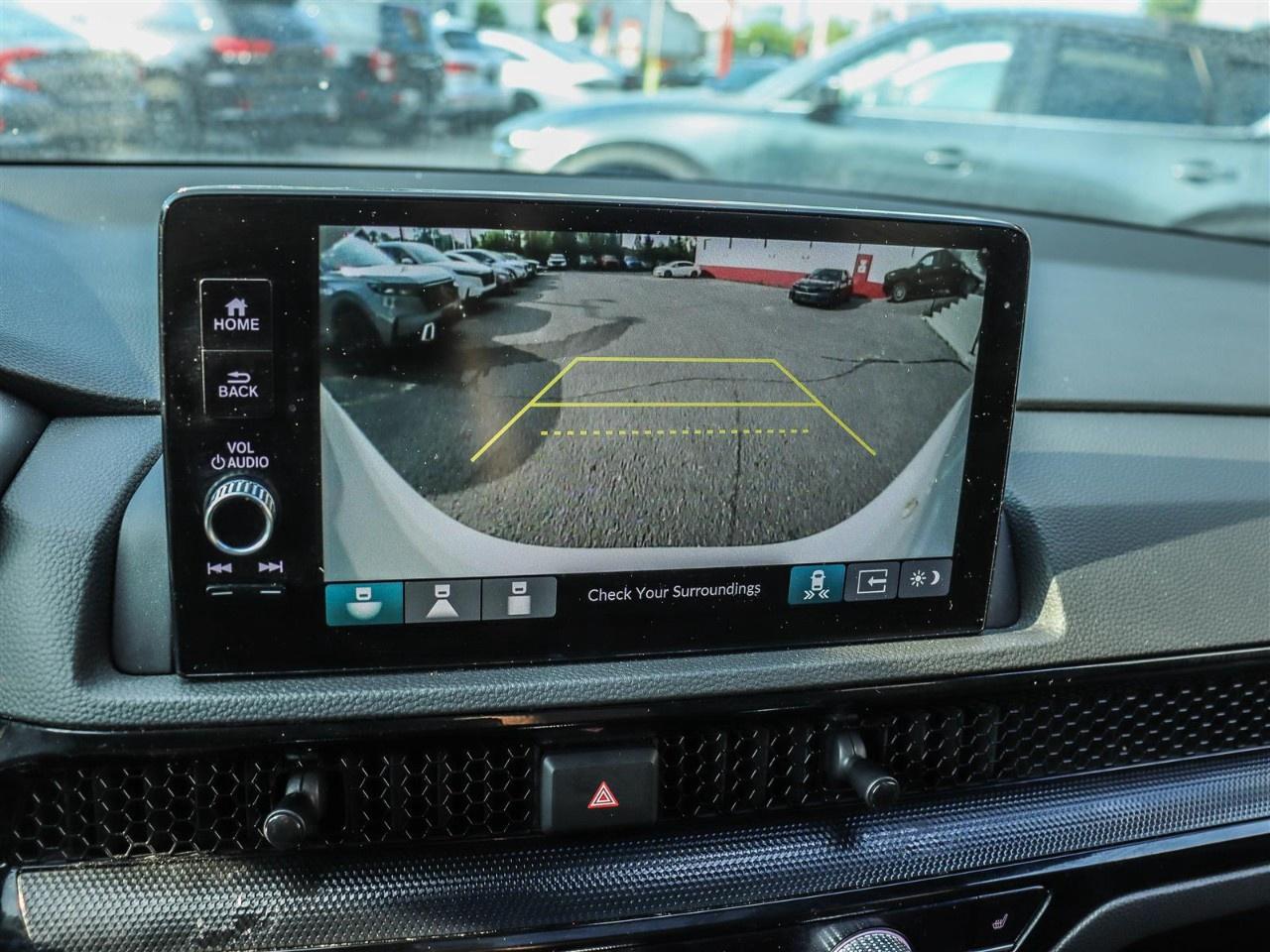 2023 Honda CR-V Hybrid Touring AWD Photo