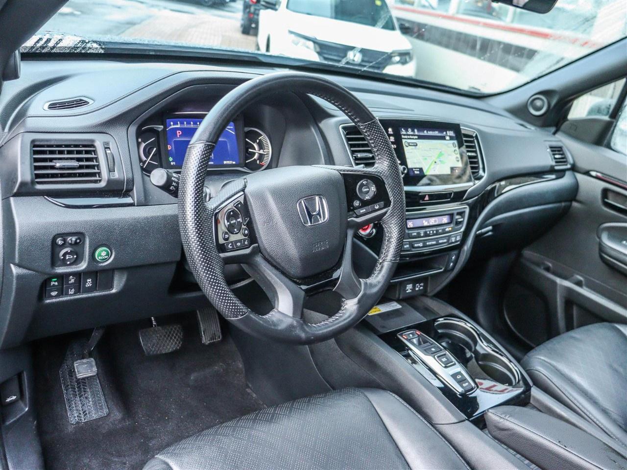 2023 Honda Passport Touring AWD Photo