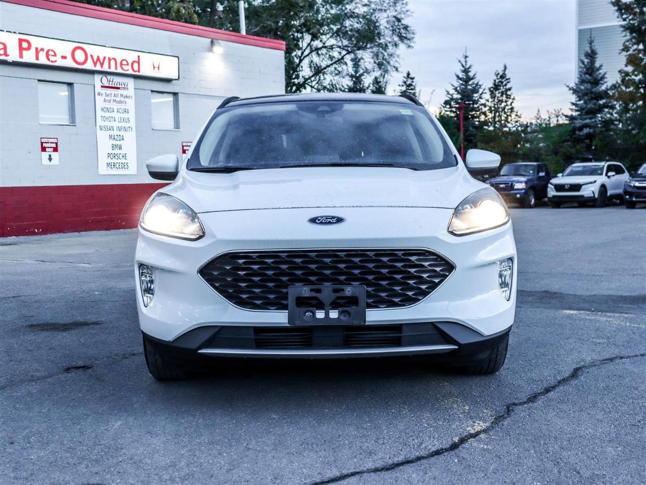 2020 Ford Escape SEL FWD Photo5