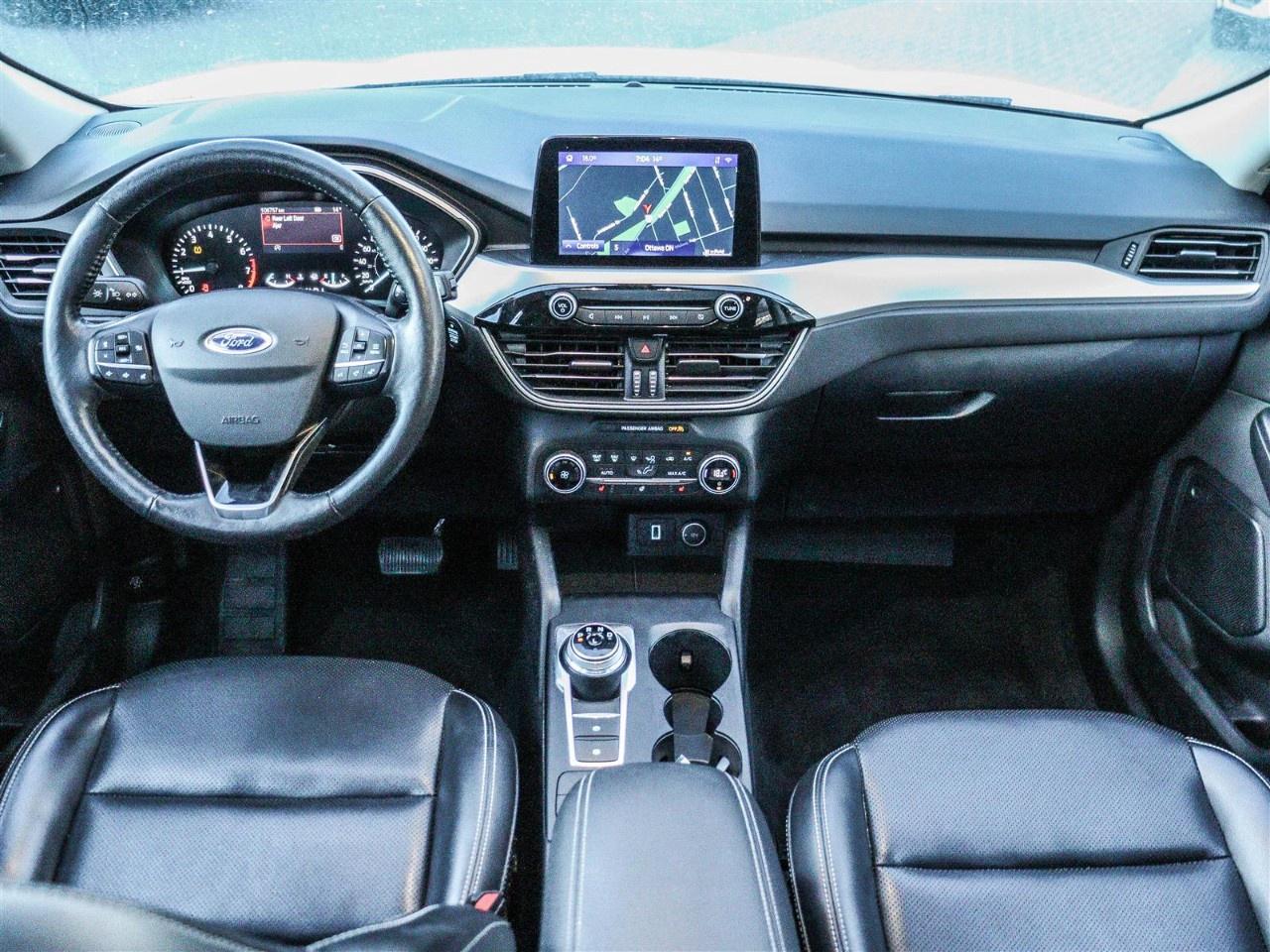 2020 Ford Escape SEL FWD Photo