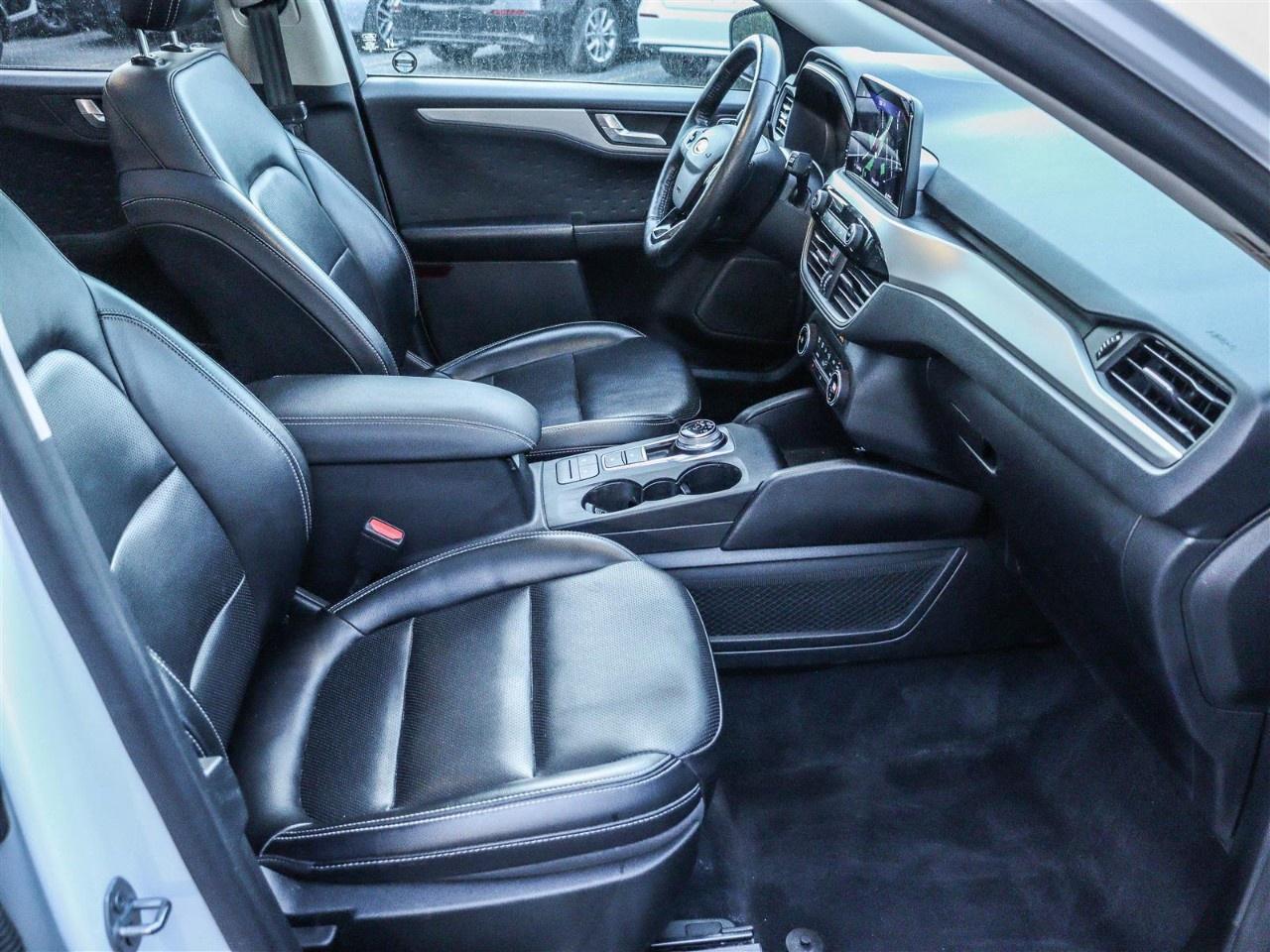2020 Ford Escape SEL FWD Photo