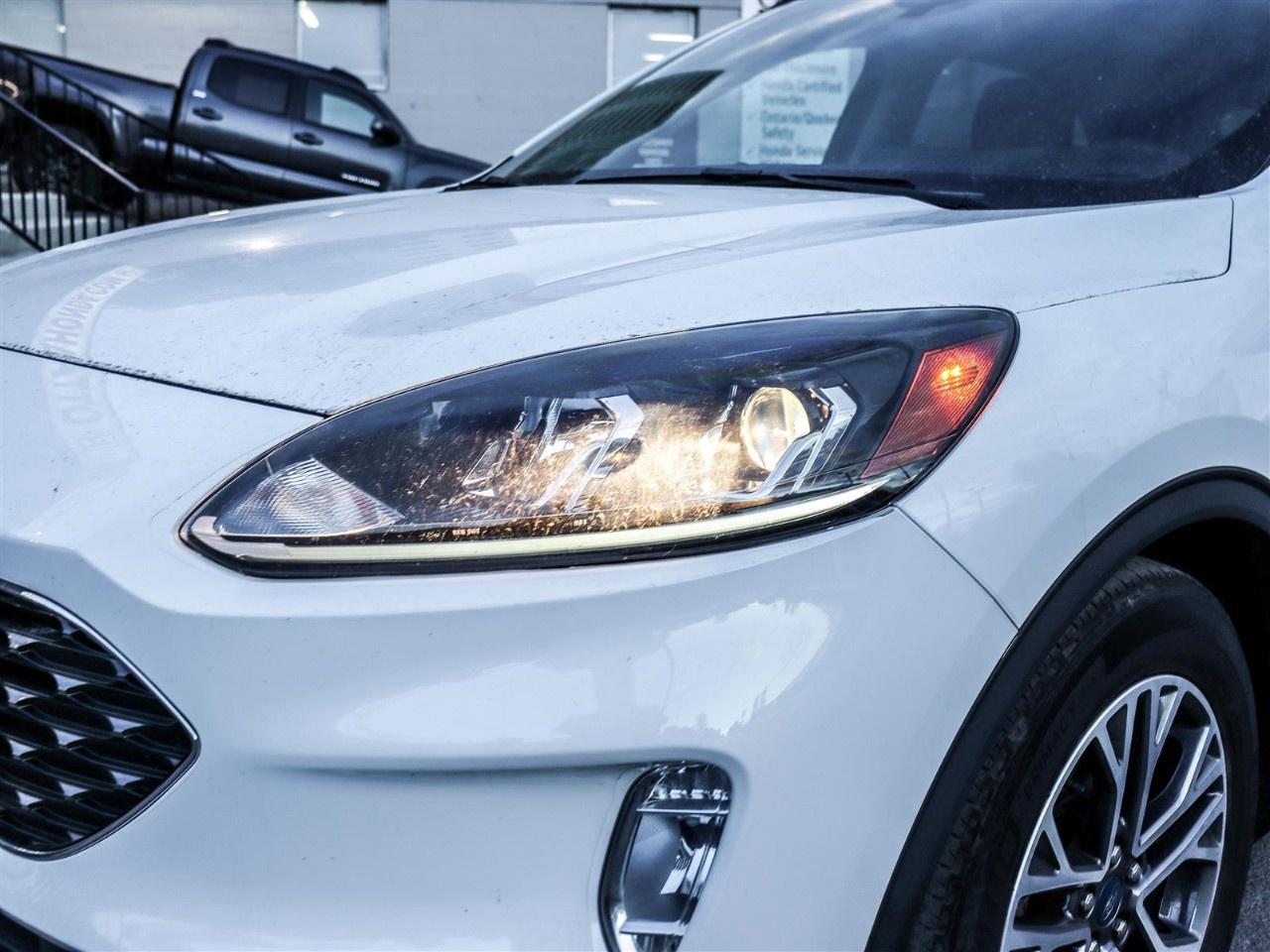 2020 Ford Escape SEL FWD Photo