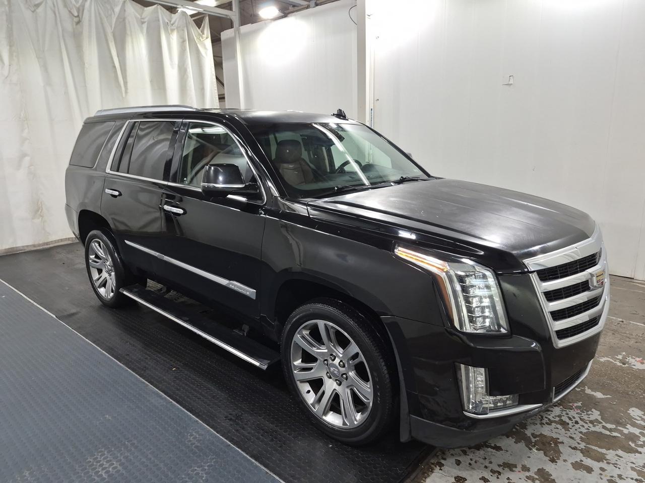 2016 Cadillac Escalade Premium Collection |7 PASS|PANO|NAVI|BROWN INT - Photo #1