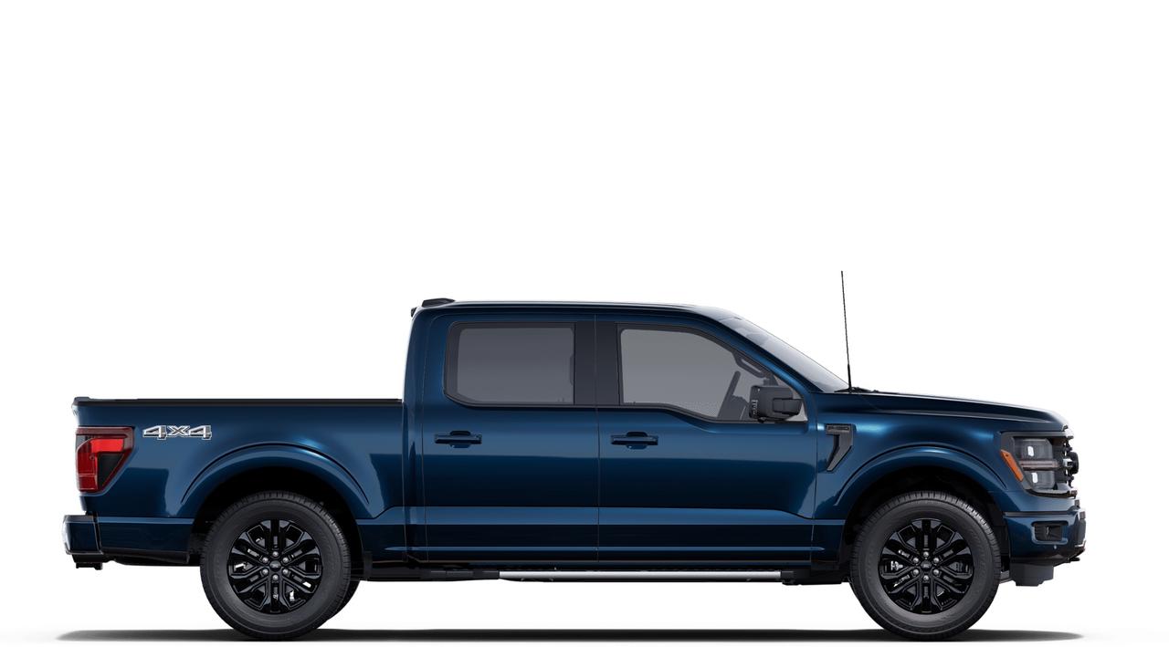 2025 Ford F-150 XLT 4WD SuperCrew 5.5' Box Photo4