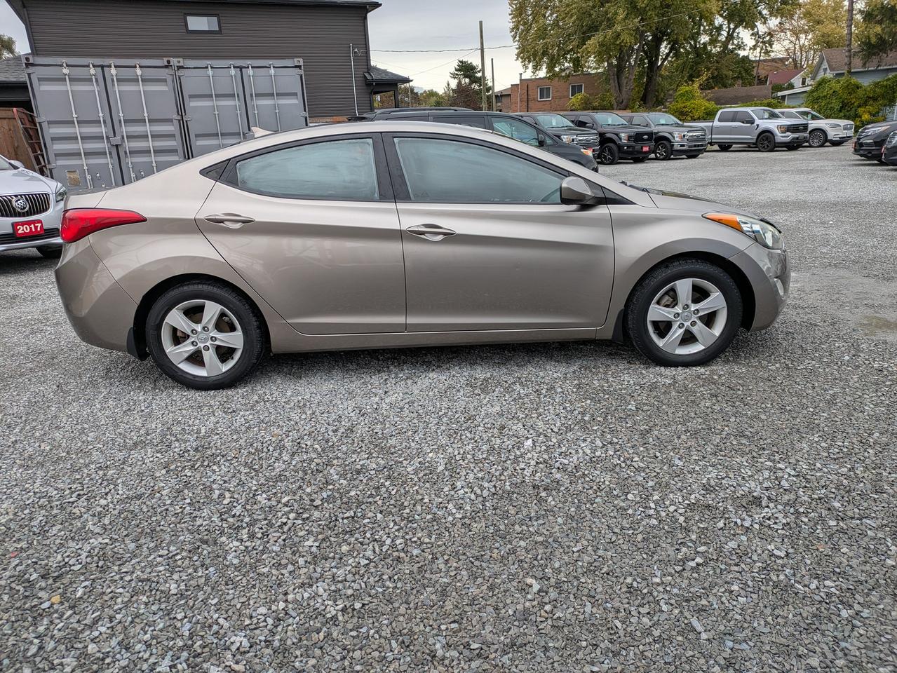 2011 Hyundai Elantra 4dr Sdn Auto GLS Photo