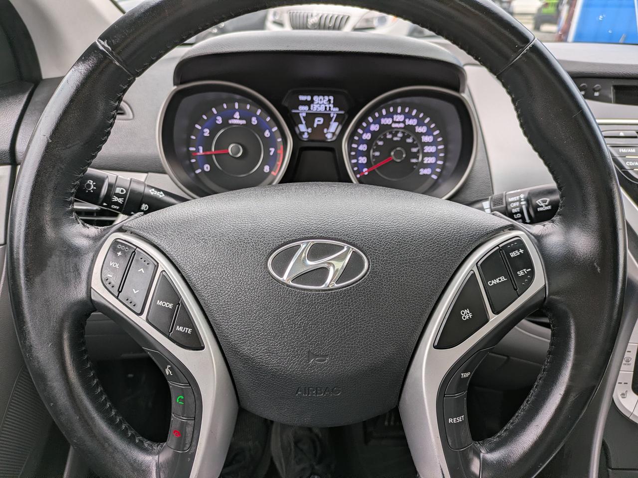 2011 Hyundai Elantra 4dr Sdn Auto GLS Photo