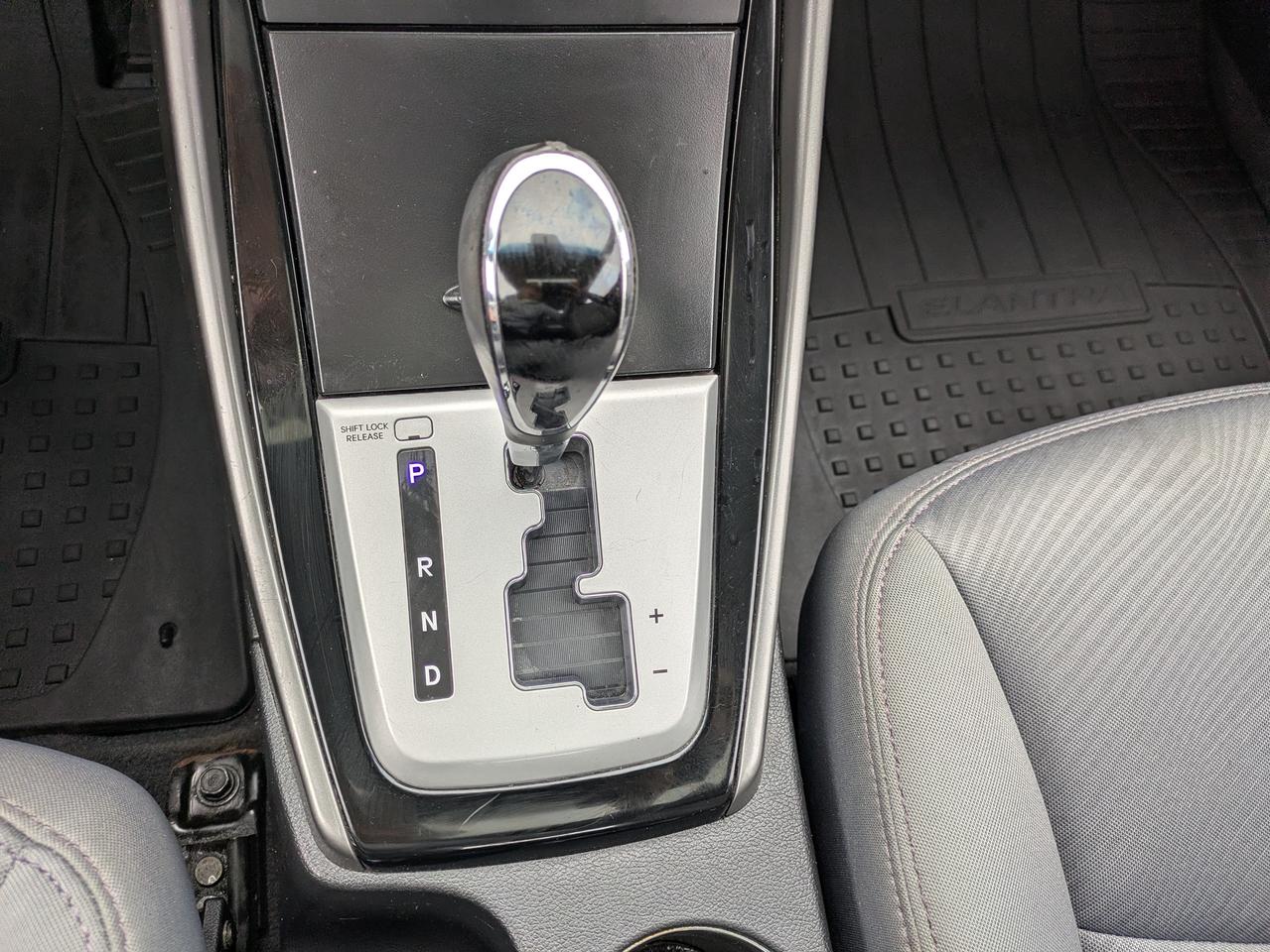 2011 Hyundai Elantra 4dr Sdn Auto GLS Photo
