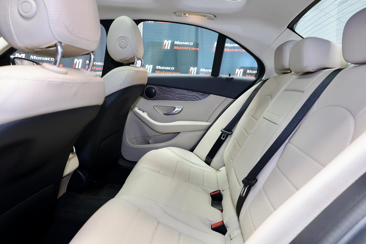 2020 Mercedes-Benz C-Class C300 4MATIC - PANO|NAVI|360CAMERA|BLINDSPOT Photo