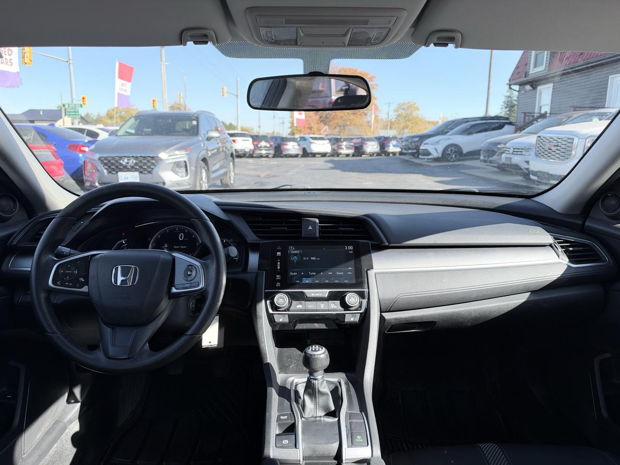 2018 Honda Civic LX MANUAL ONLY 71km Photo