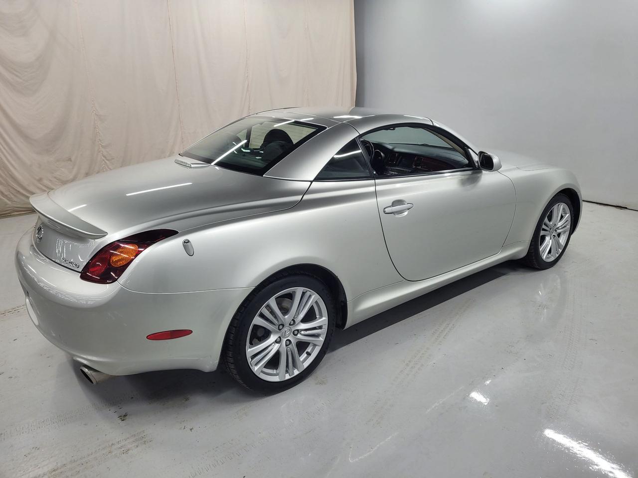 2004 Lexus SC 430  Photo7