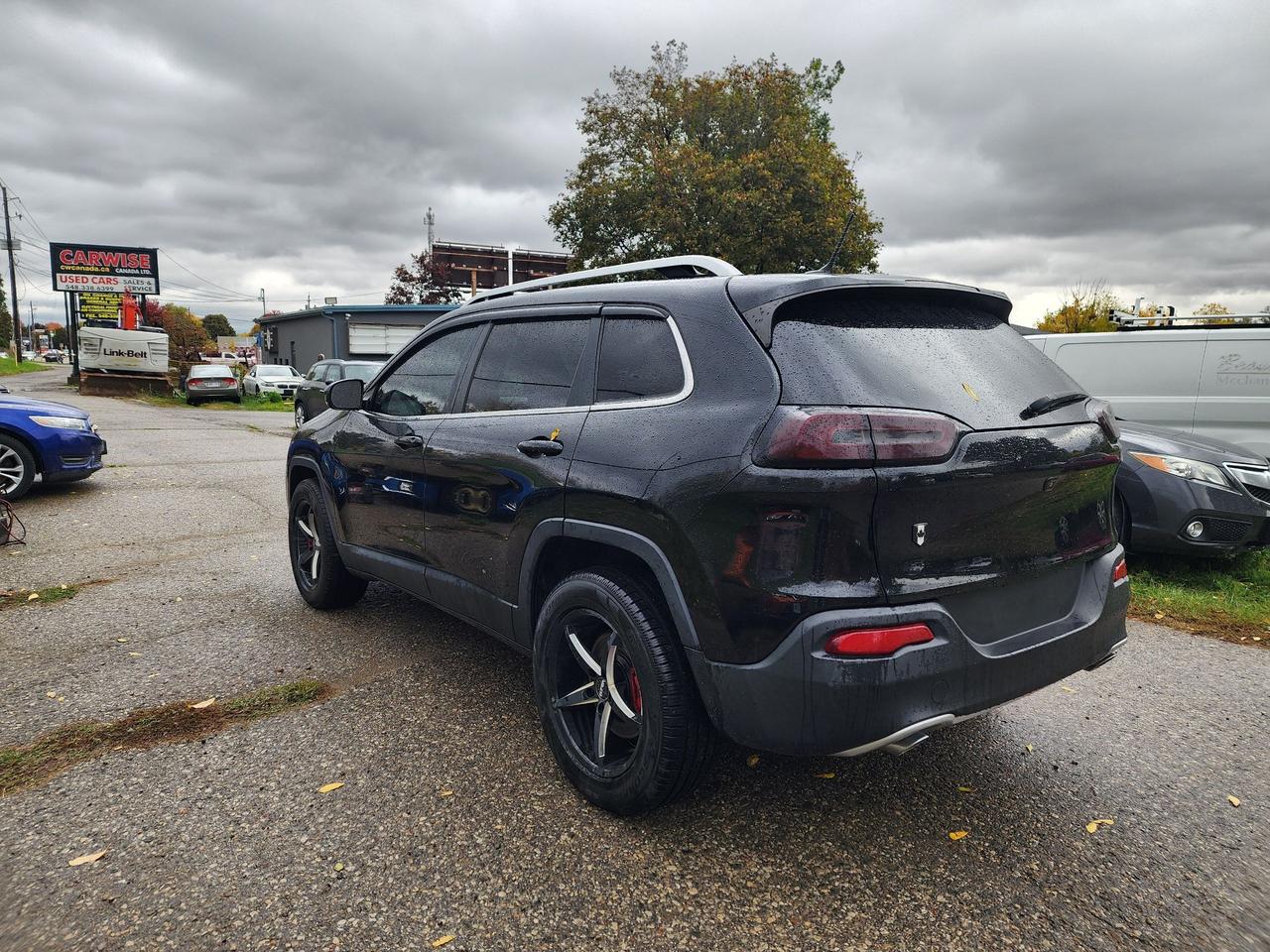2014 Jeep Cherokee Limited l Clean Carfax l AWD l Mint Condition Photo