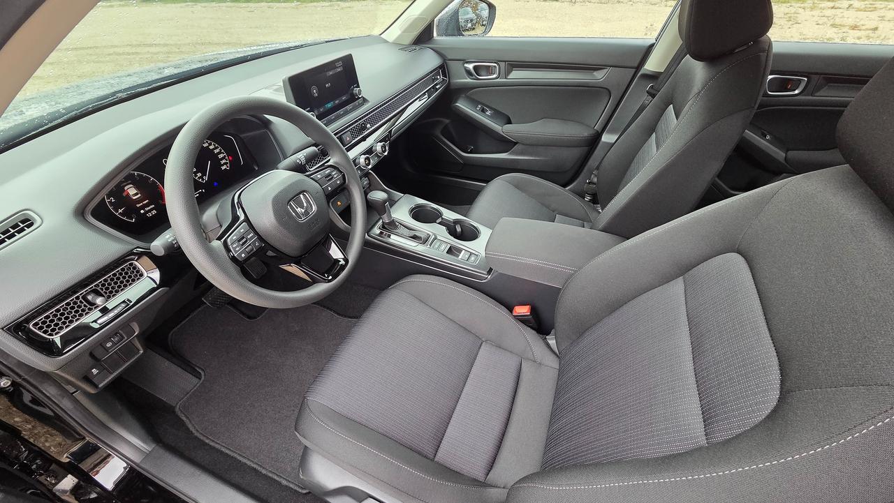 2026 Honda Civic LX Photo