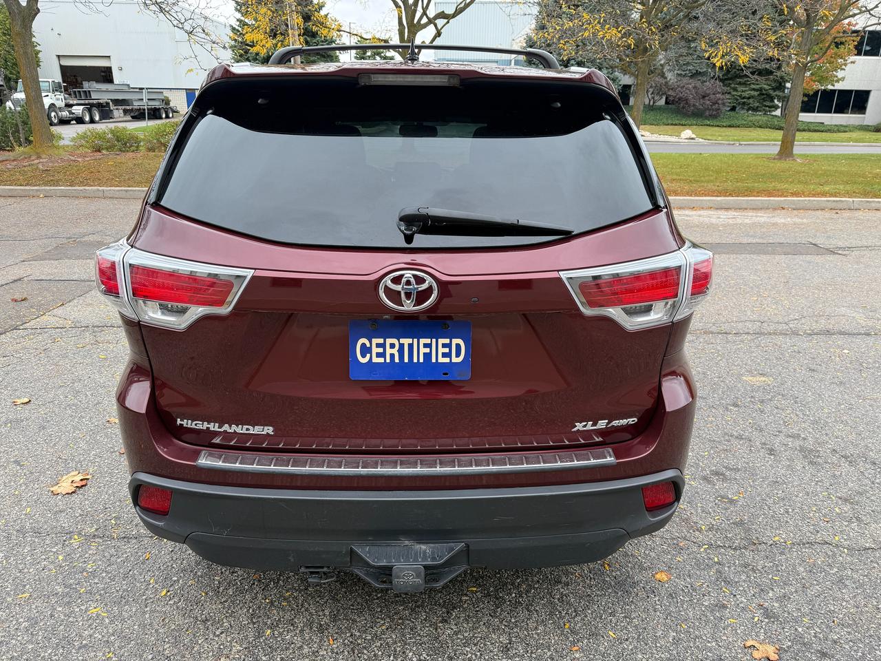 2014 Toyota Highlander AWD 4D XLE,NO ACCIDENTS,SERVICE RECORDS,CERTIFIED! Photo