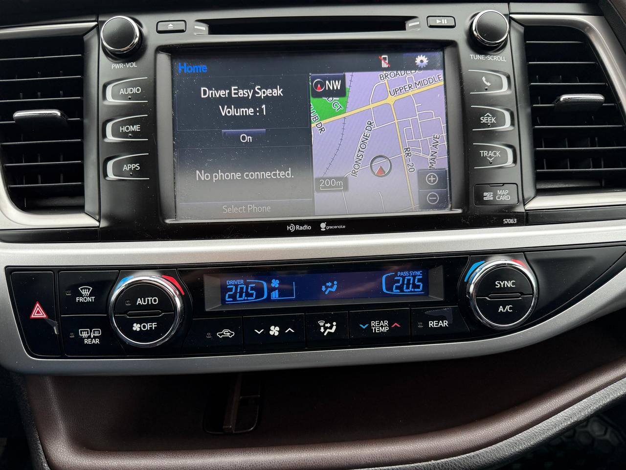 2014 Toyota Highlander AWD 4D XLE,NO ACCIDENTS,SERVICE RECORDS,CERTIFIED! Photo