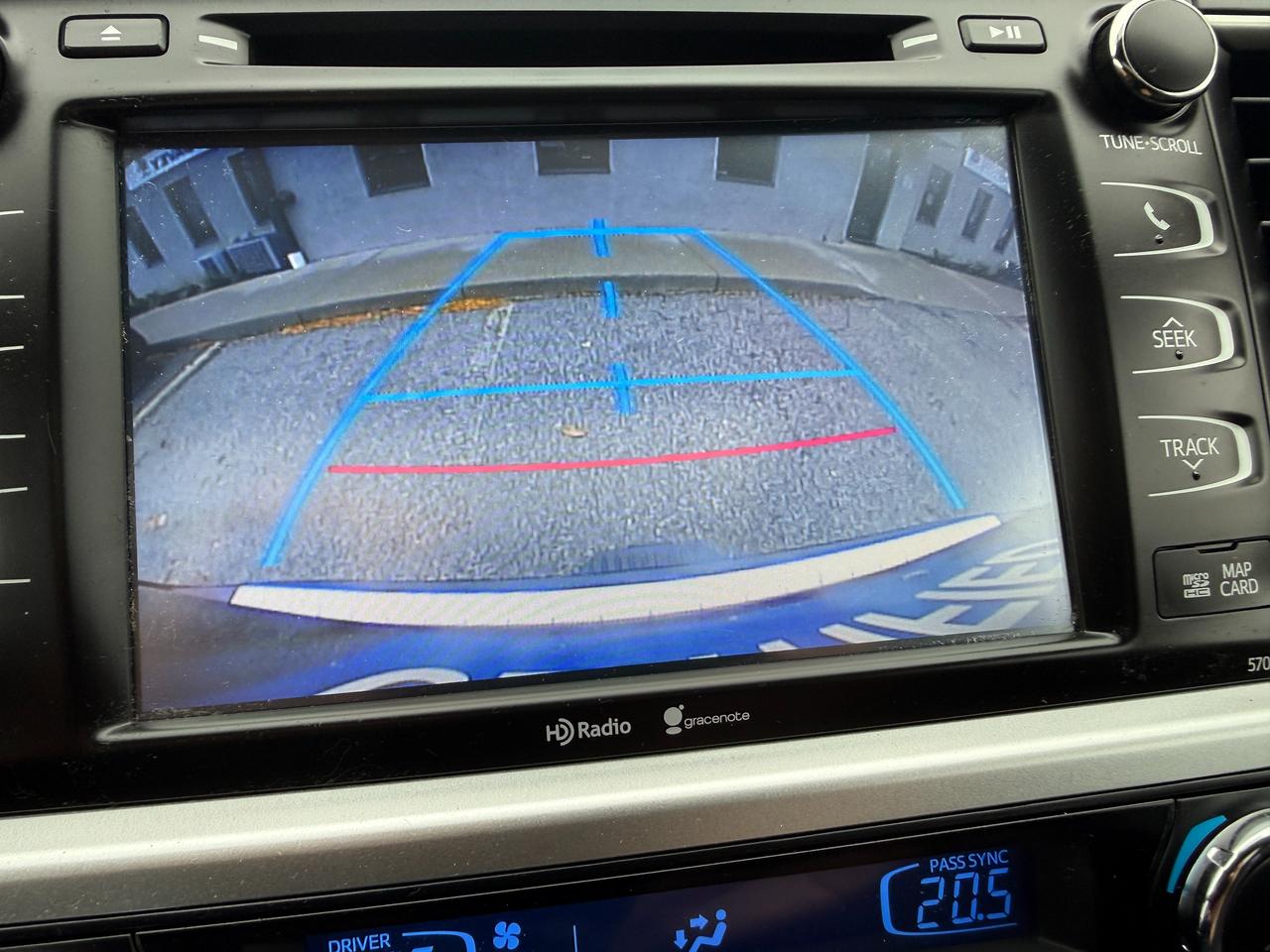 2014 Toyota Highlander AWD 4D XLE,NO ACCIDENTS,SERVICE RECORDS,CERTIFIED! Photo