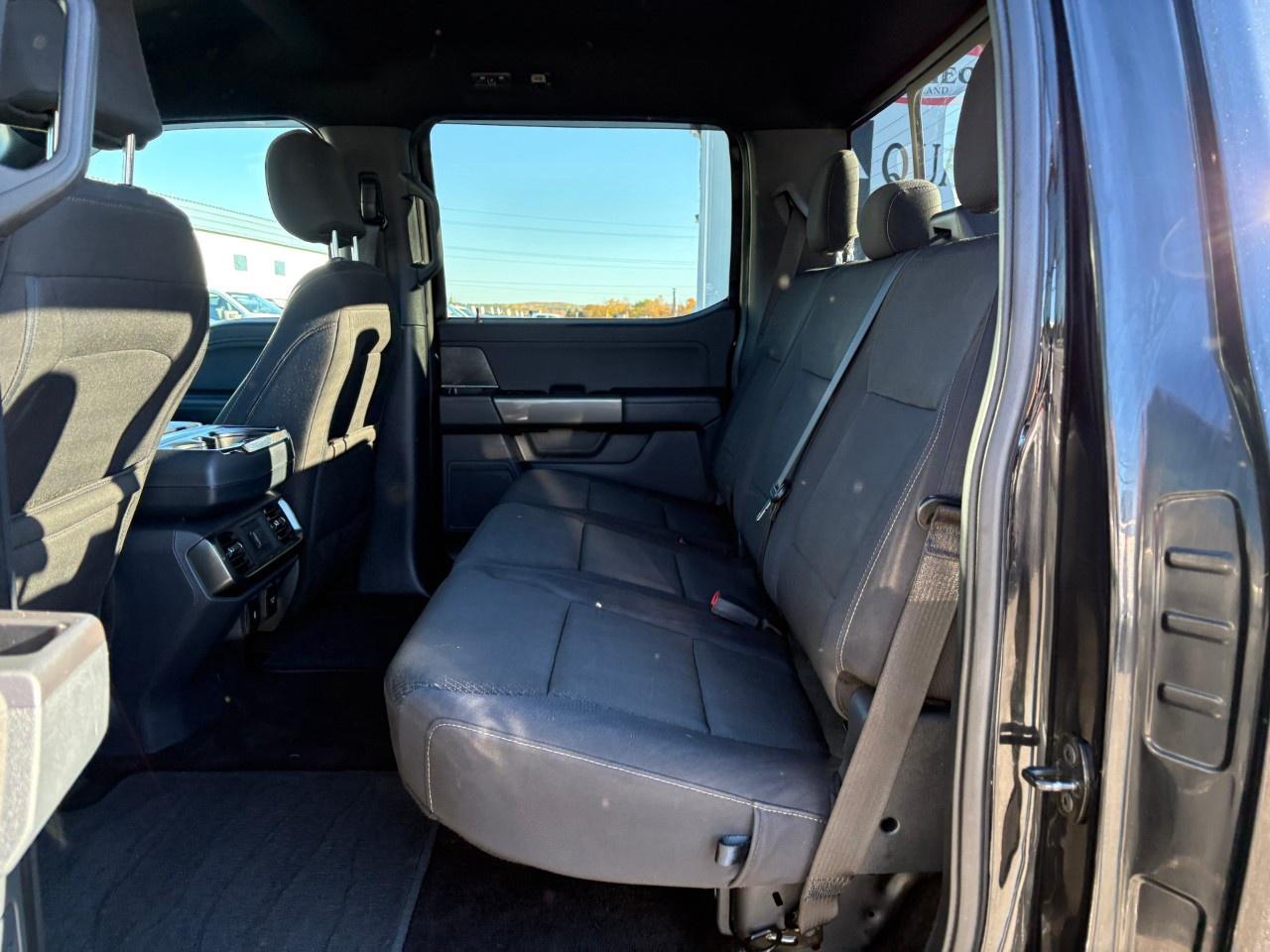 2022 Ford F-150 XLT 4WD SuperCrew 5.5' Box Photo