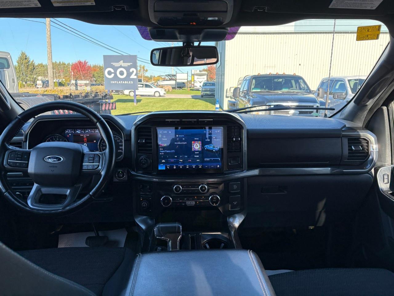 2022 Ford F-150 XLT 4WD SuperCrew 5.5' Box Photo