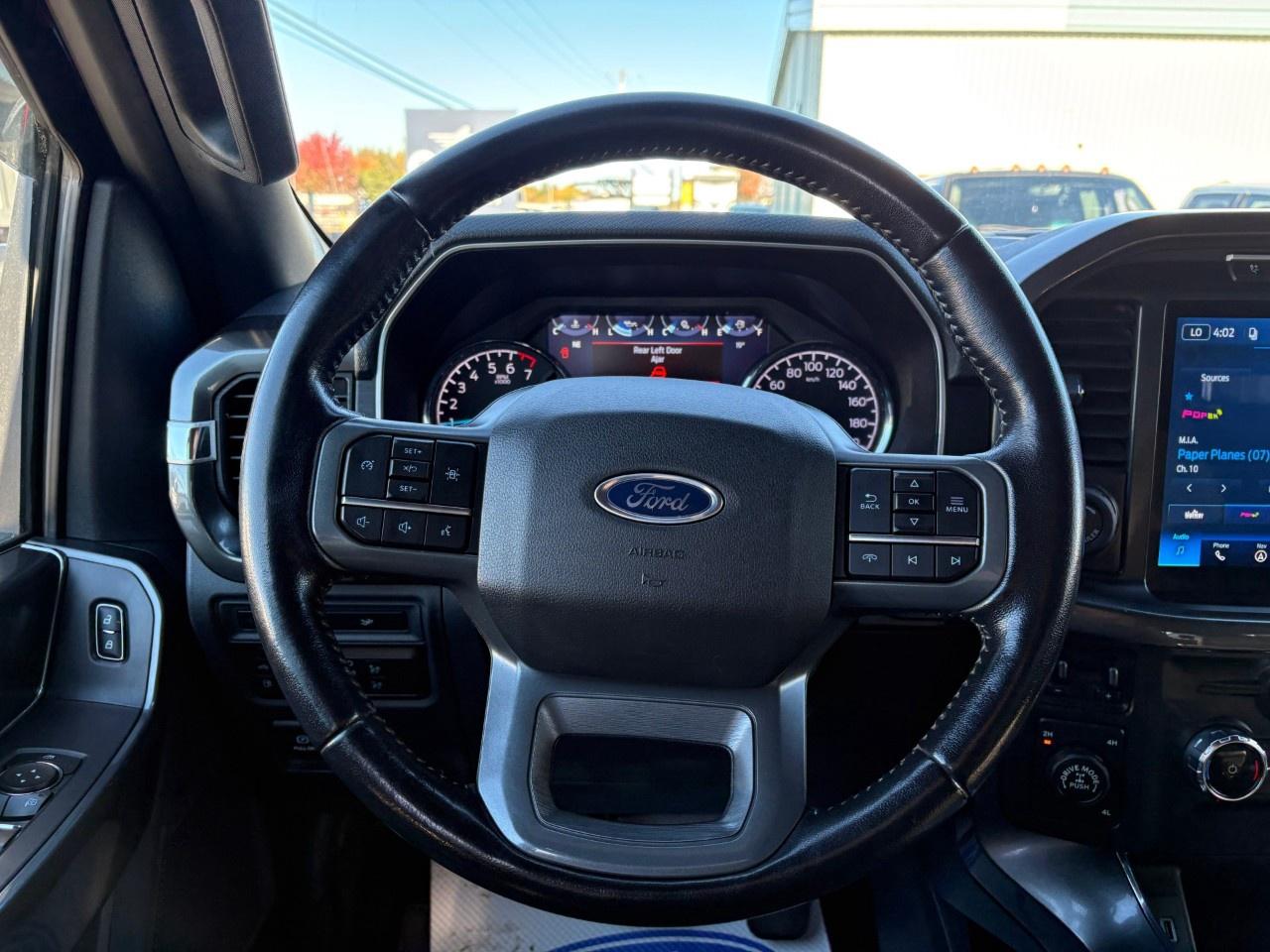 2022 Ford F-150 XLT 4WD SuperCrew 5.5' Box Photo