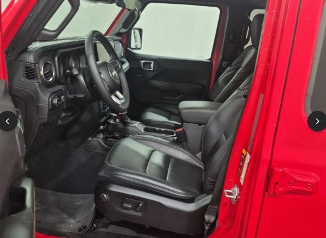 2026 Jeep Wrangler Sahara 4X4 | 4-Dr | Leather | Power Seat | Tow Pkg | Heated Wheel + Seats | Remote Start | and More! Photo2