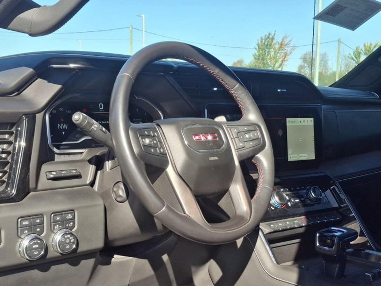 2023 GMC Sierra 1500 AT4X Crew 4X4 | 6.2L | Leather | Sunroof | Nav | HUD | 360 Camera | Cooled + Heated Seats and More ! Photo
