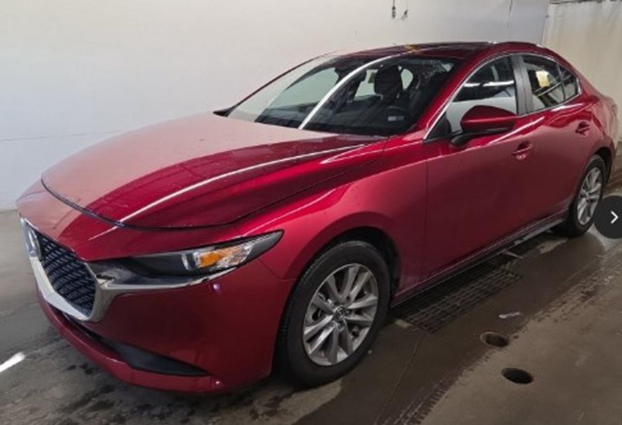 2025 Mazda MAZDA3 GX | Heated Seats | Lane Keep Assist | Blind Spot Monitor | Carplay + Android Auto | and More ! Photo