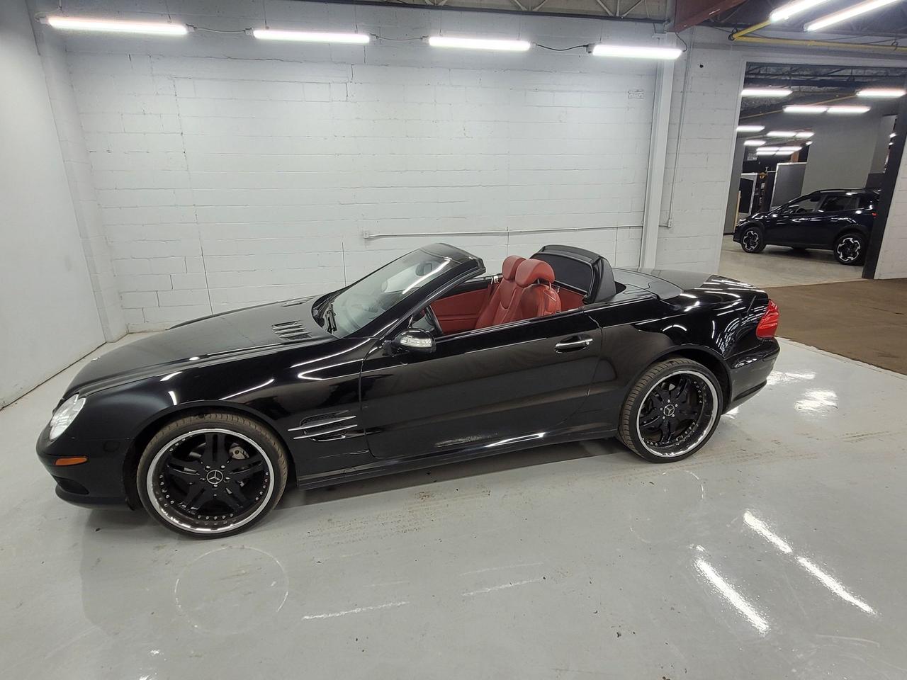 2004 Mercedes-Benz SL-Class 5.0L Photo