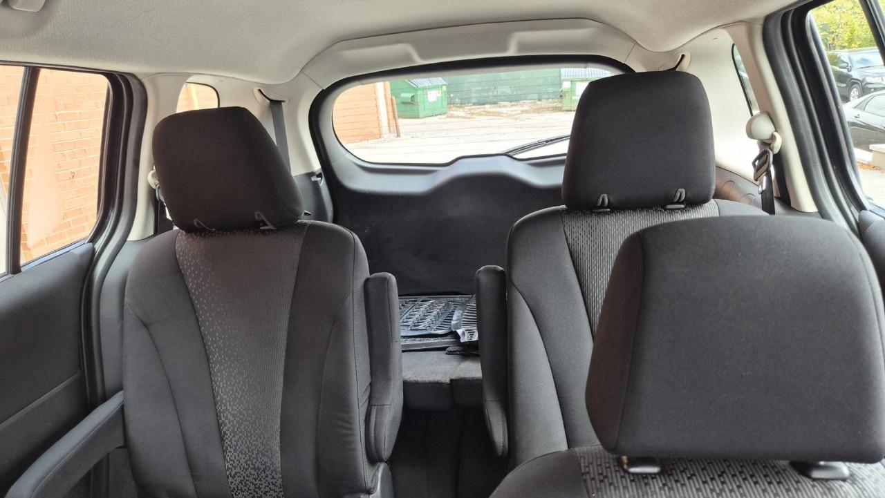 2012 Mazda MAZDA5 4dr Wgn Auto GS Photo