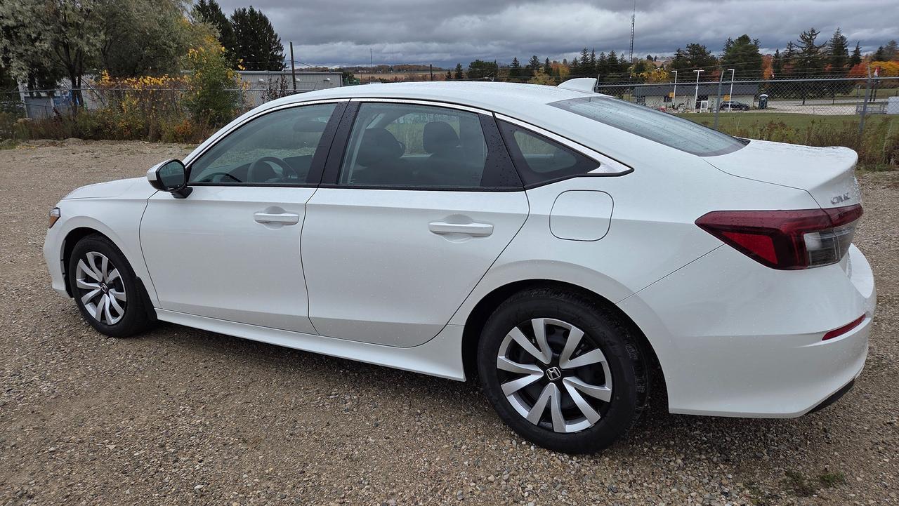2026 Honda Civic LX Photo1