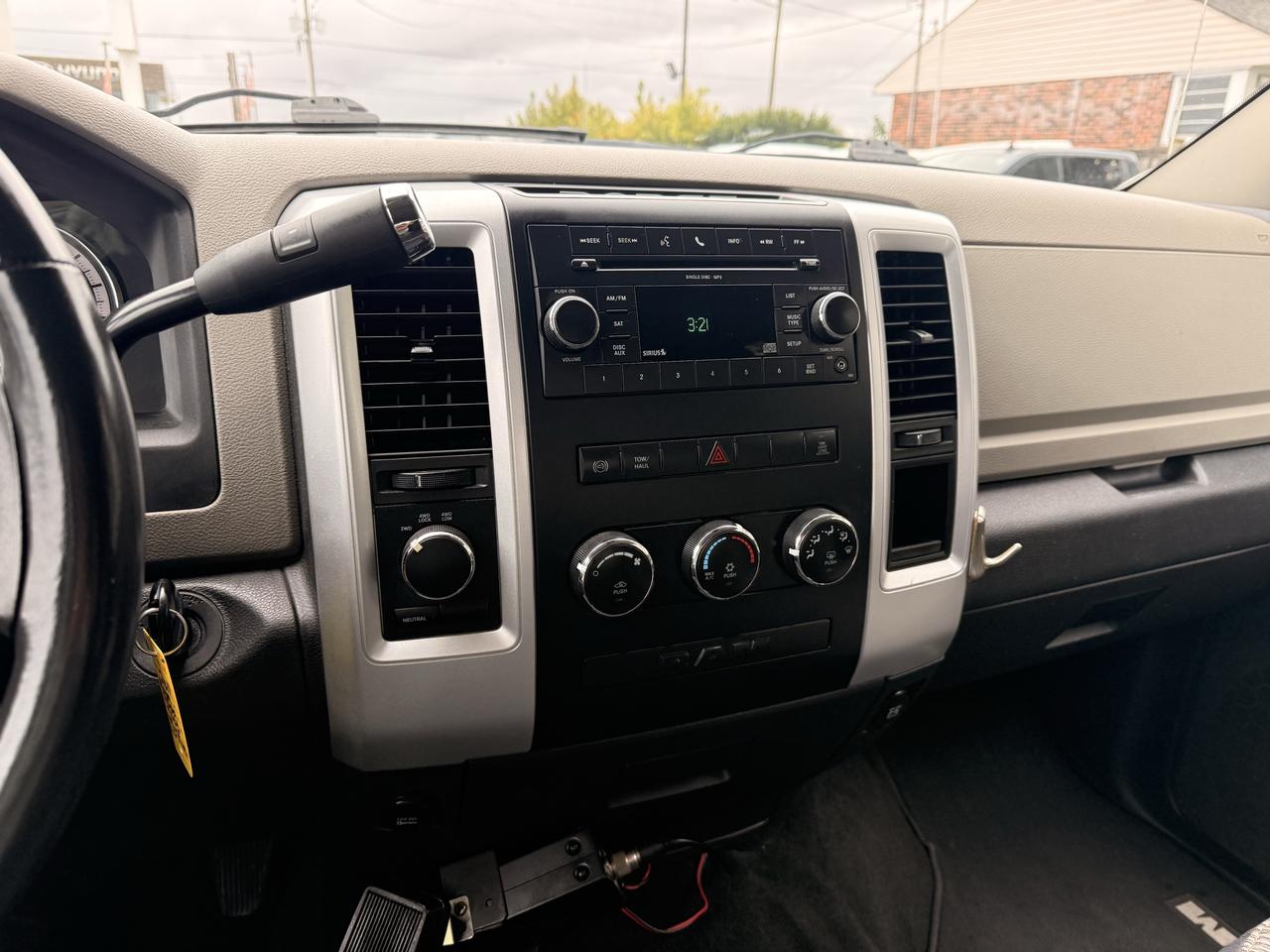 2011 RAM 2500 SLT | Clean CARFAX | Mint Condition | MUST SEE Photo