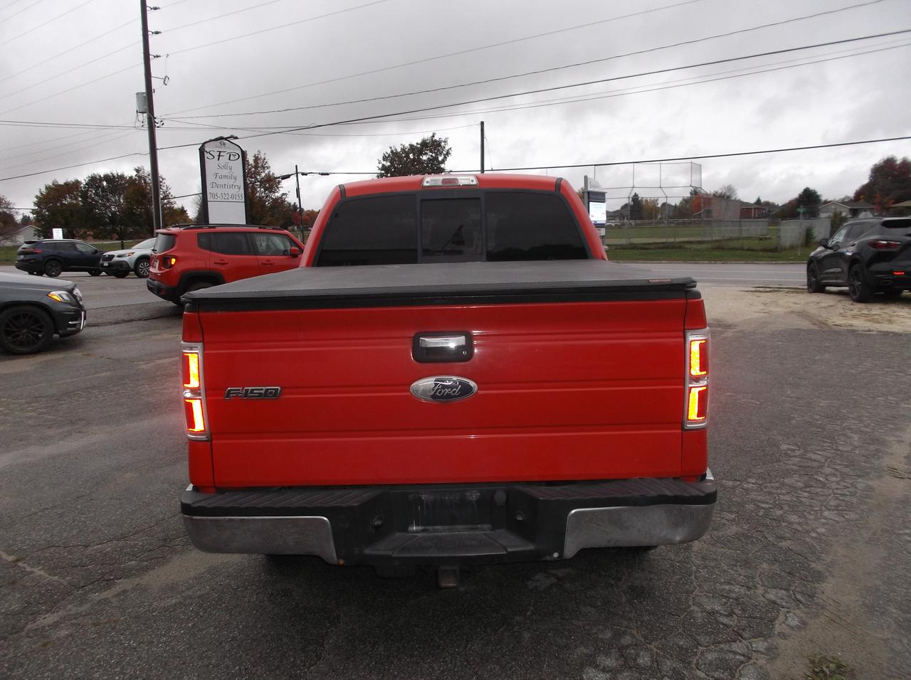 2012 Ford F-150 4X4 SUPERCREW 4 DOOR Photo
