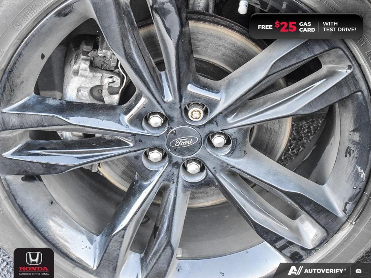 2020 Ford Edge ST Photo