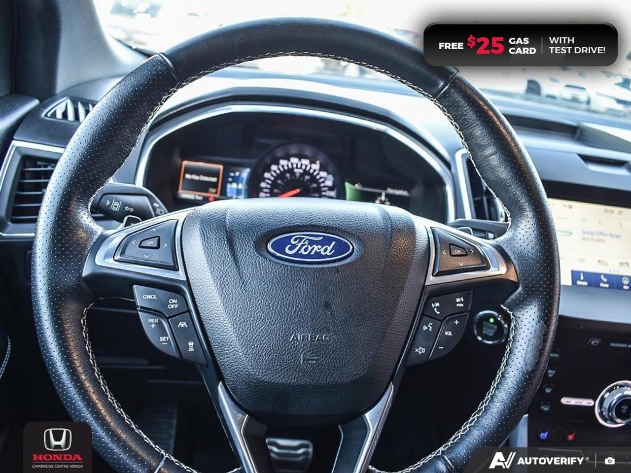 2020 Ford Edge ST Photo
