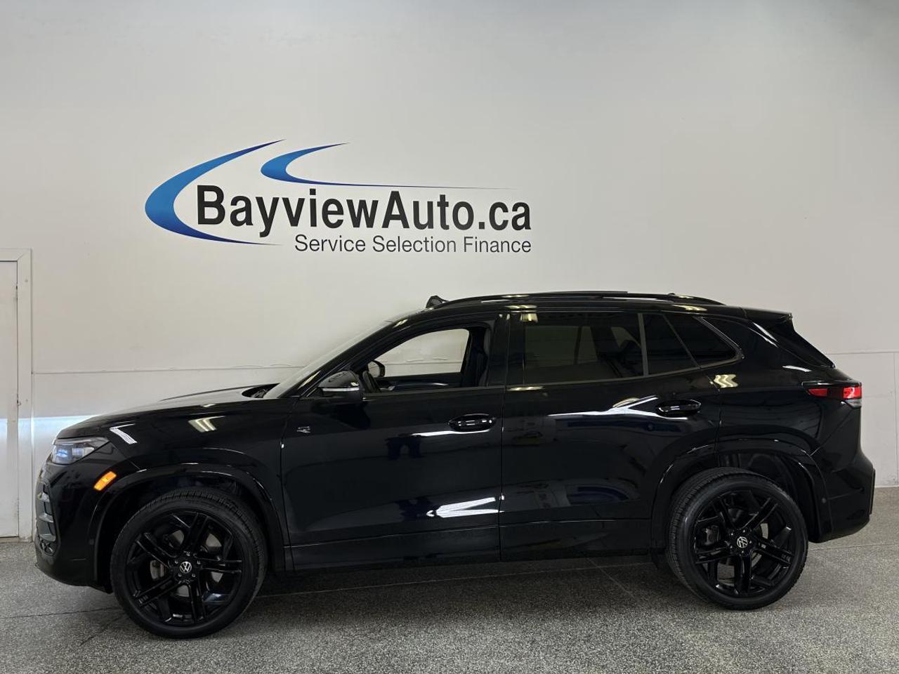 2026 Volkswagen Tiguan Comfortline R-Line Black Edition COMFORTLINE BLACK EDITION/4MOTION/PANOROOF/LEATHER/22KM! Photo