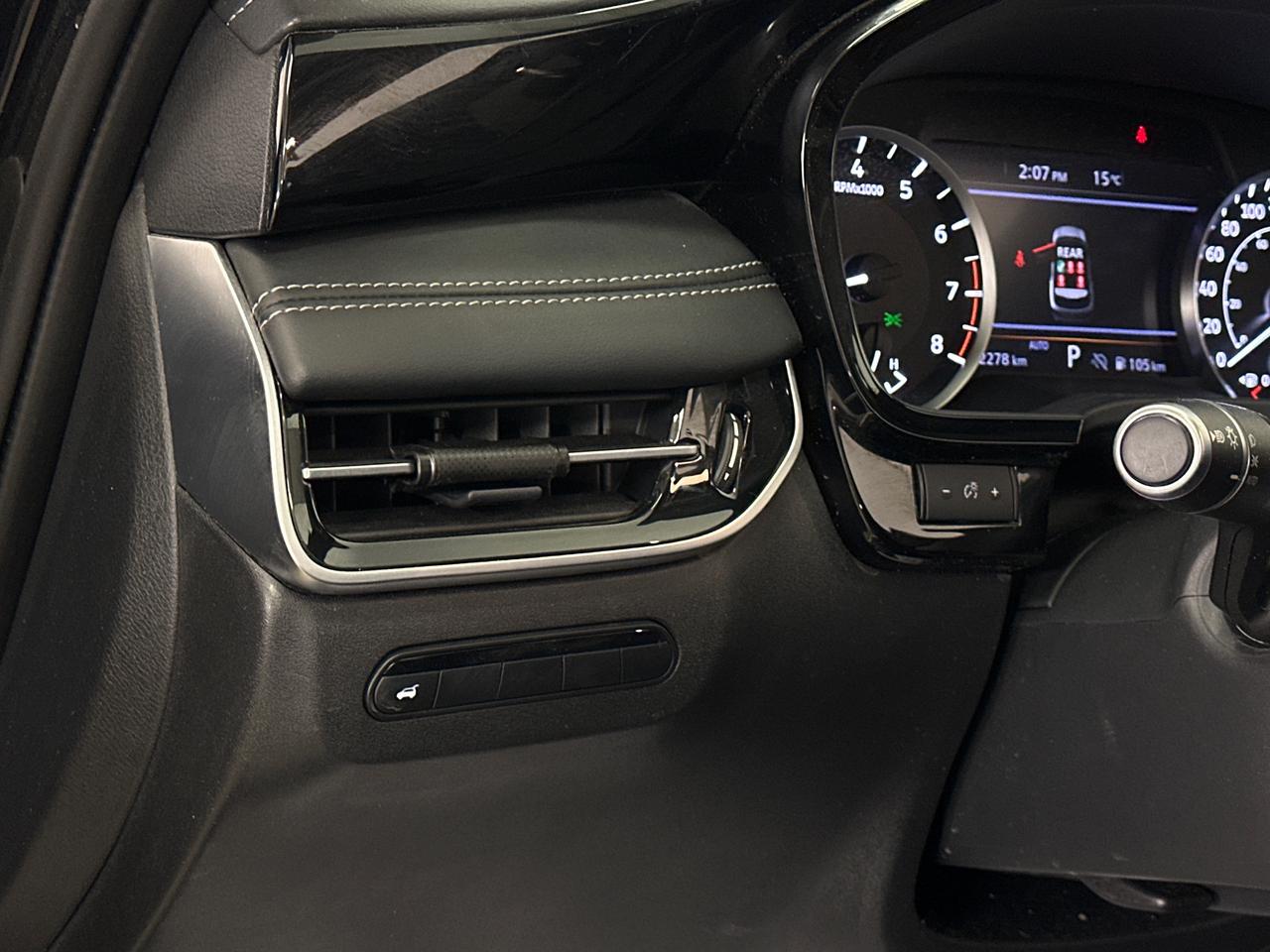 2024 Infiniti QX60 Pure PURE/AWD/7-PASSENGER/LEATHER/ROOF/OFF 1 OWNER LEASE! Photo