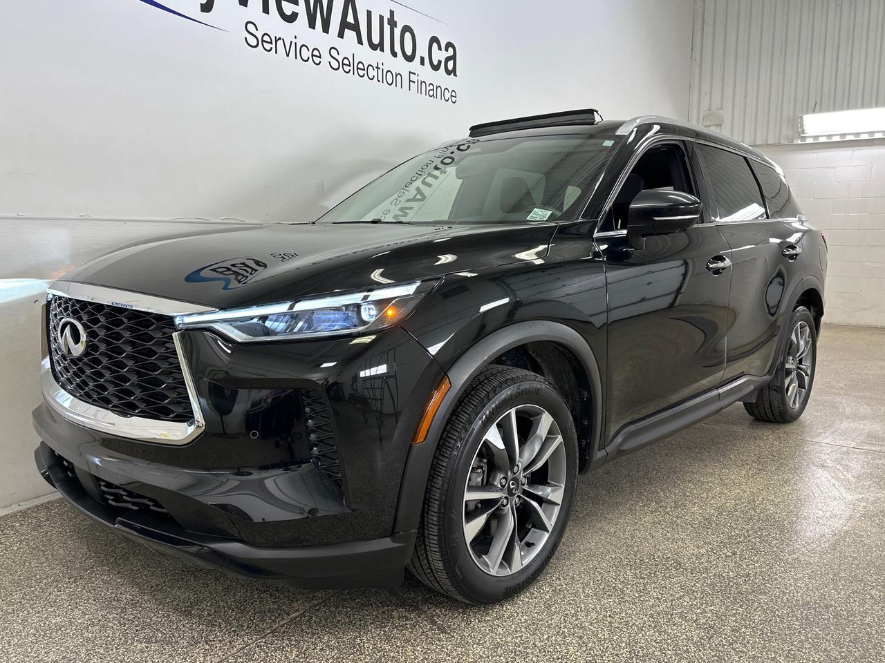 2024 Infiniti QX60 Luxe LUXE/AWD/7-PASSENGER/LEATHER/ROOF/NAV/OFF 1 OWNER LEASE! Photo