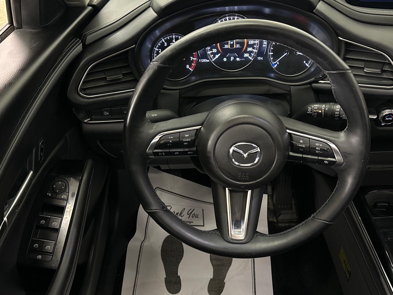 2025 Mazda CX-30 GS/AWD/LEATHER/ROOF/11KM/1 OWNER! Photo