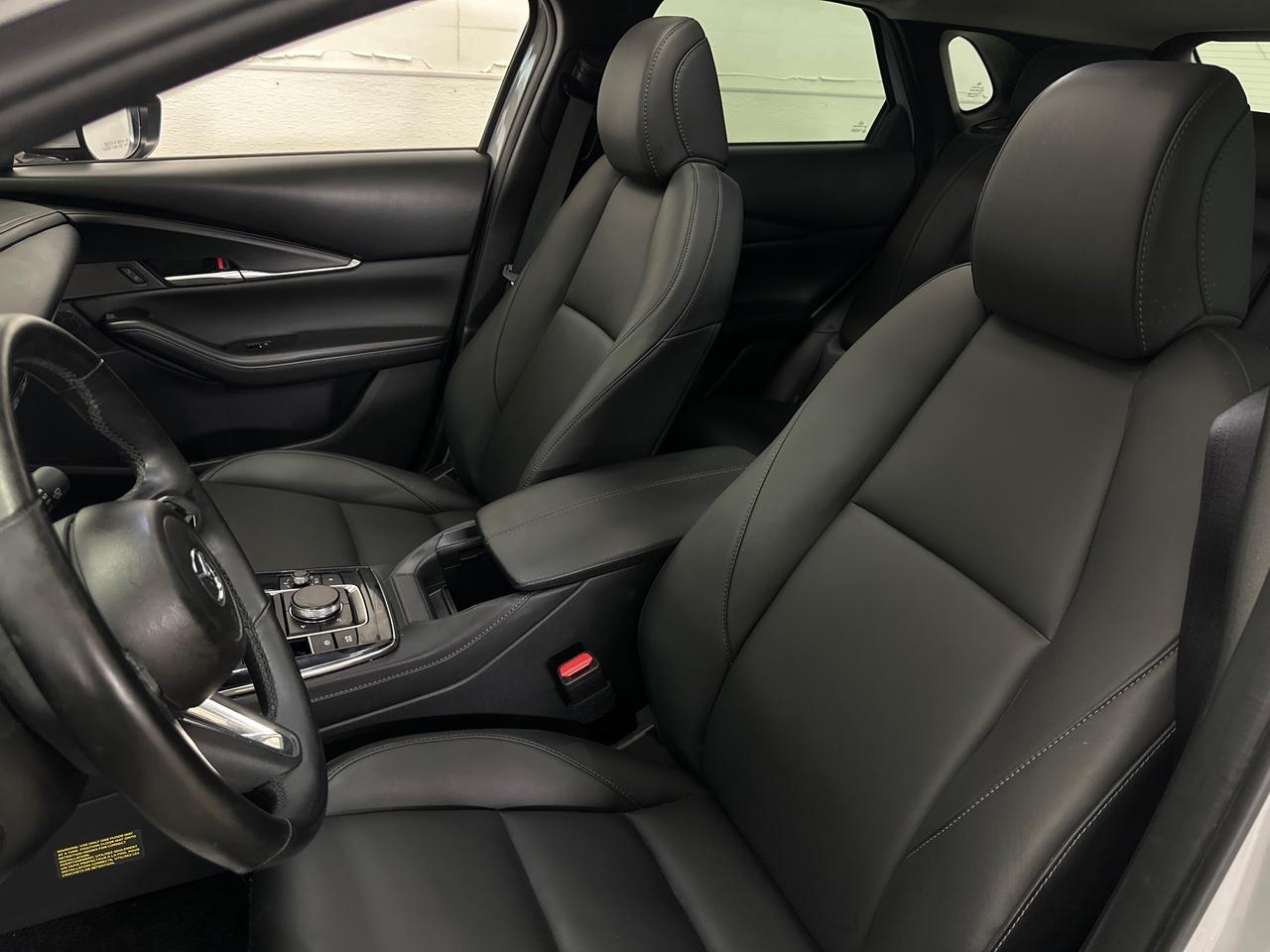 2025 Mazda CX-30 GS/AWD/LEATHER/ROOF/11KM/1 OWNER! Photo