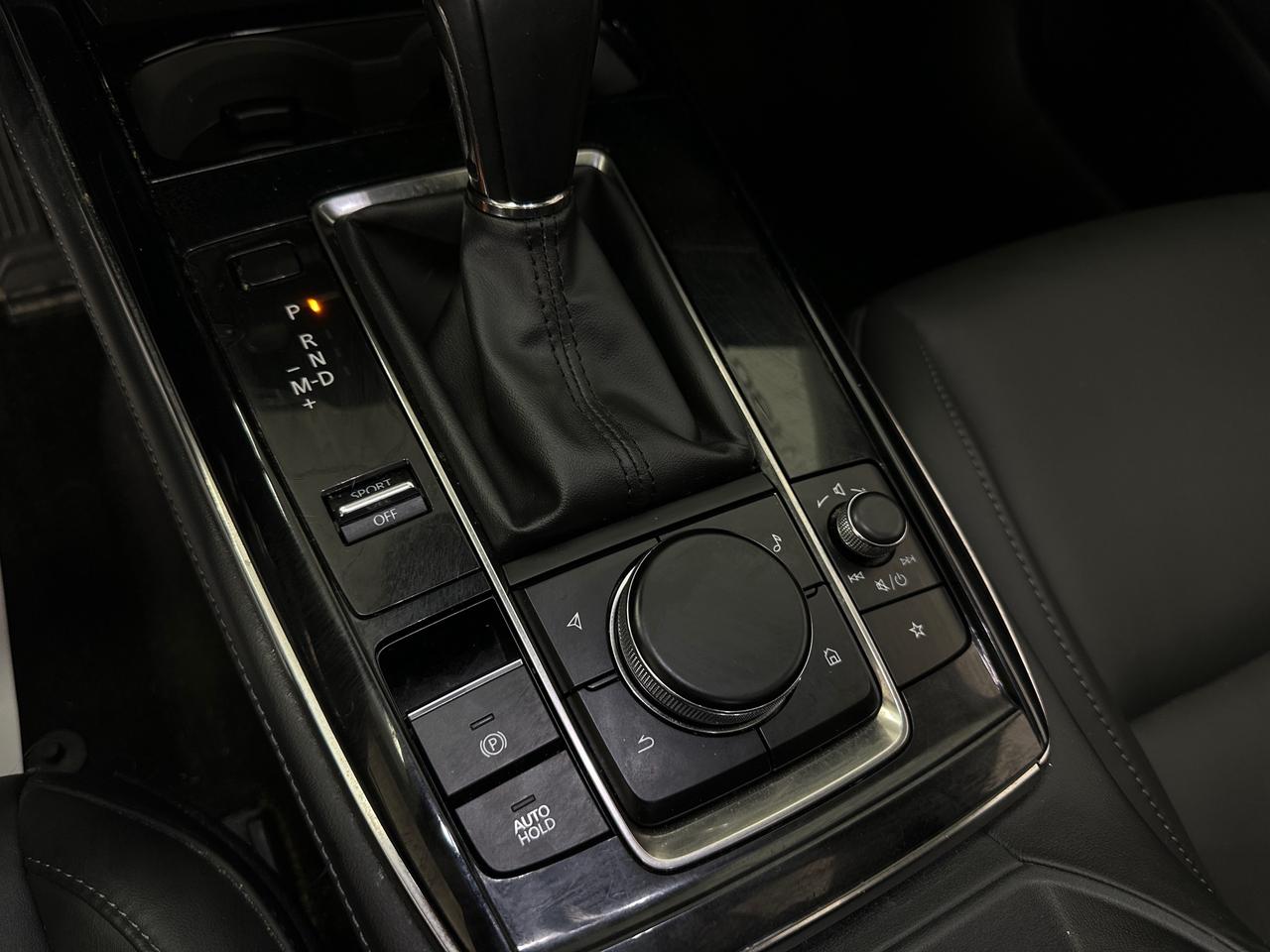 2025 Mazda CX-30 GS/AWD/LEATHER/ROOF/11KM/1 OWNER! Photo