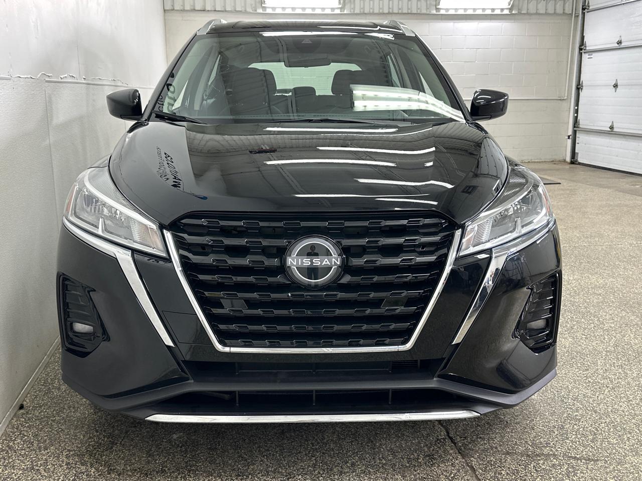 2024 Nissan Kicks SV/BLACK/34KM/OFF 1 OWNER NISSAN LEASE! Photo