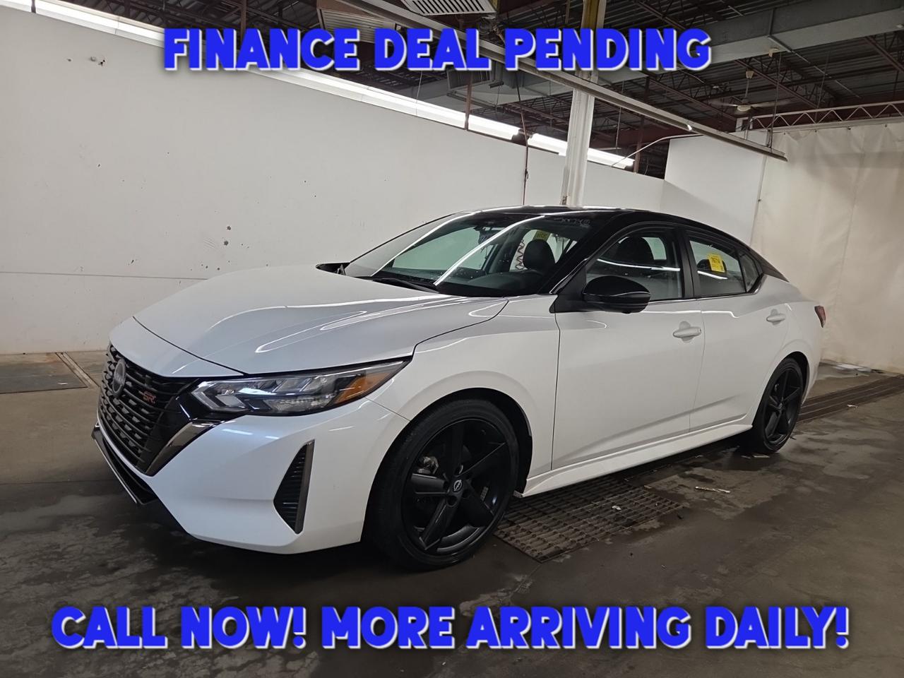 2024 Nissan Sentra SR PREMIUM/LEATHER/SUNROOF/32KM/OFF 1 OWNER LEASE! Photo