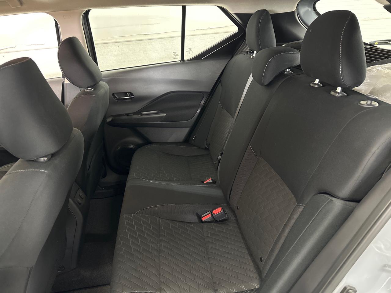 2024 Nissan Kicks SV/13KM/OFF NISSAN LEASE! Photo