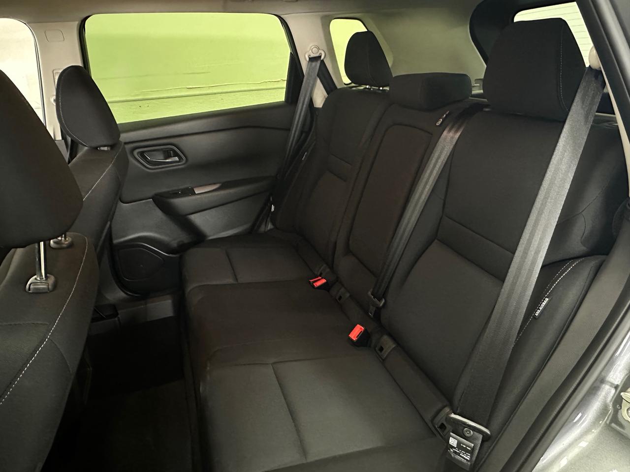 2024 Nissan Rogue S/AWD/12KM/OFF NISSAN LEASE! Photo