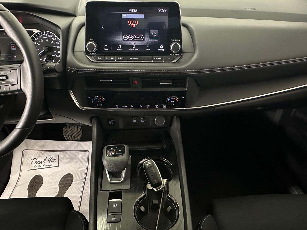 2024 Nissan Rogue S/AWD/12KM/OFF NISSAN LEASE! Photo