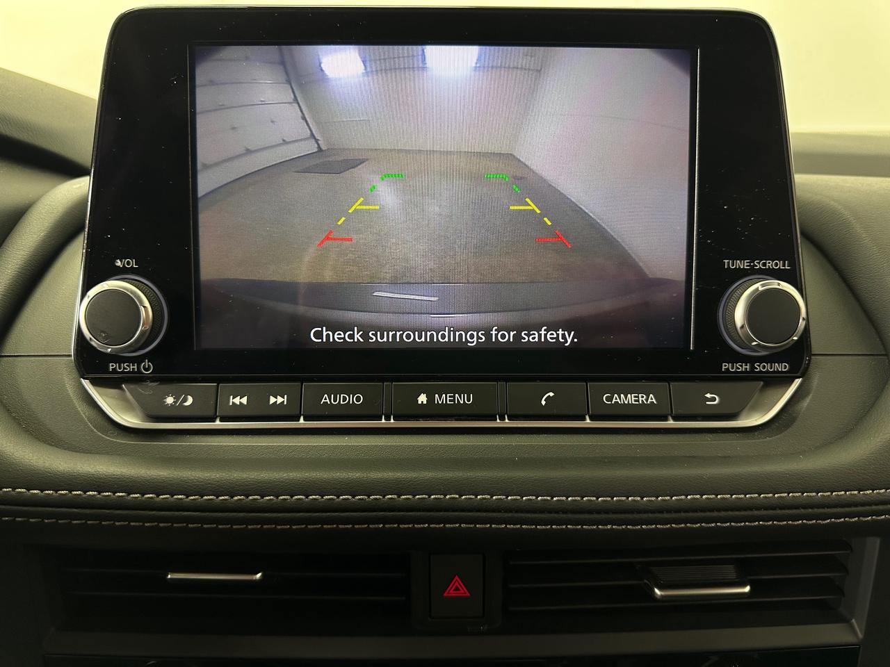 2024 Nissan Rogue S/AWD/12KM/OFF NISSAN LEASE! Photo