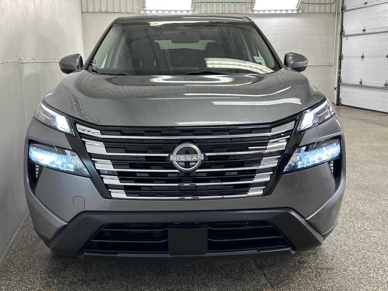 2024 Nissan Rogue S/AWD/37KM/BLACK/OFF NISSAN LEASE! Photo