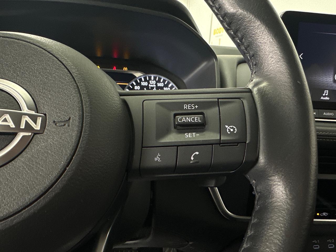 2024 Nissan Rogue S/AWD/37KM/BLACK/OFF NISSAN LEASE! Photo
