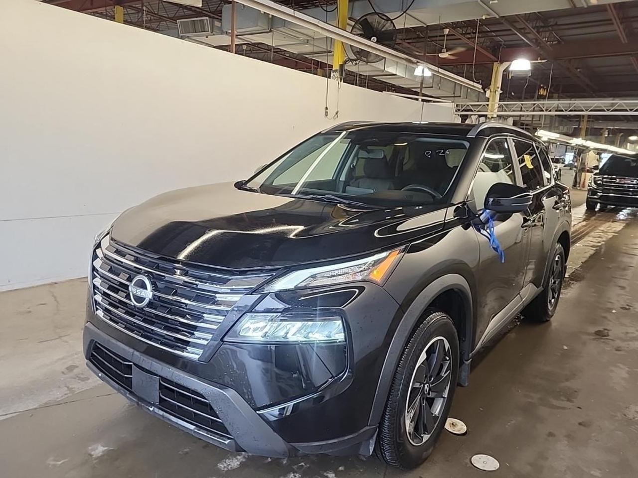 2024 Nissan Rogue SV Moonroof SV/AWD/MOONROOF/5500KM/OFF 1 OWNER LEASE! Photo