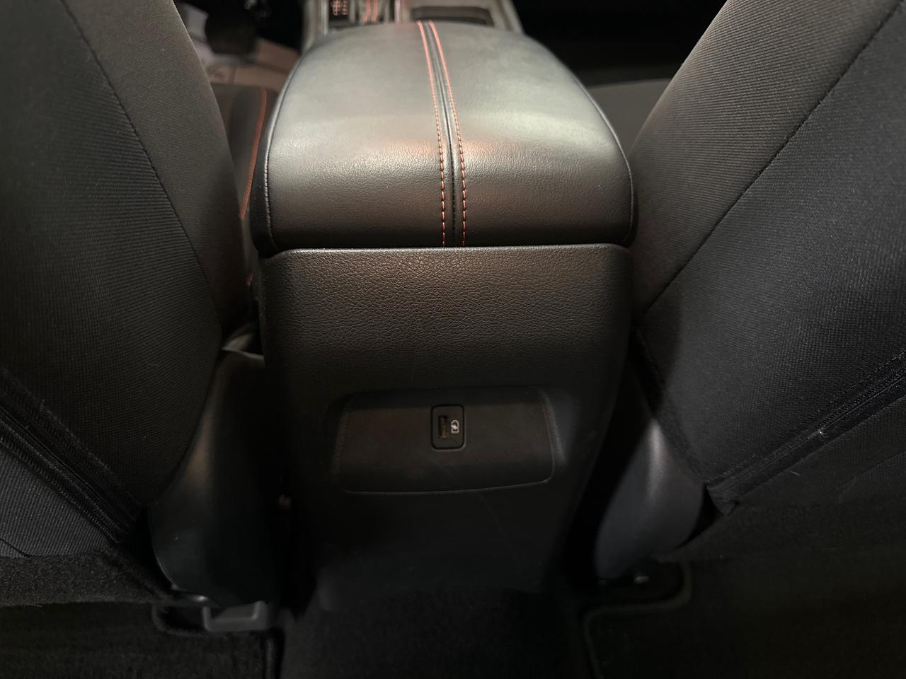 2024 Nissan Sentra SR/AUTO/19KM/SUNROOF/OFF NISSAN LEASE! Photo