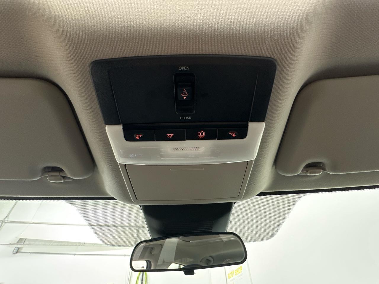 2024 Nissan Sentra SR/AUTO/19KM/SUNROOF/OFF NISSAN LEASE! Photo