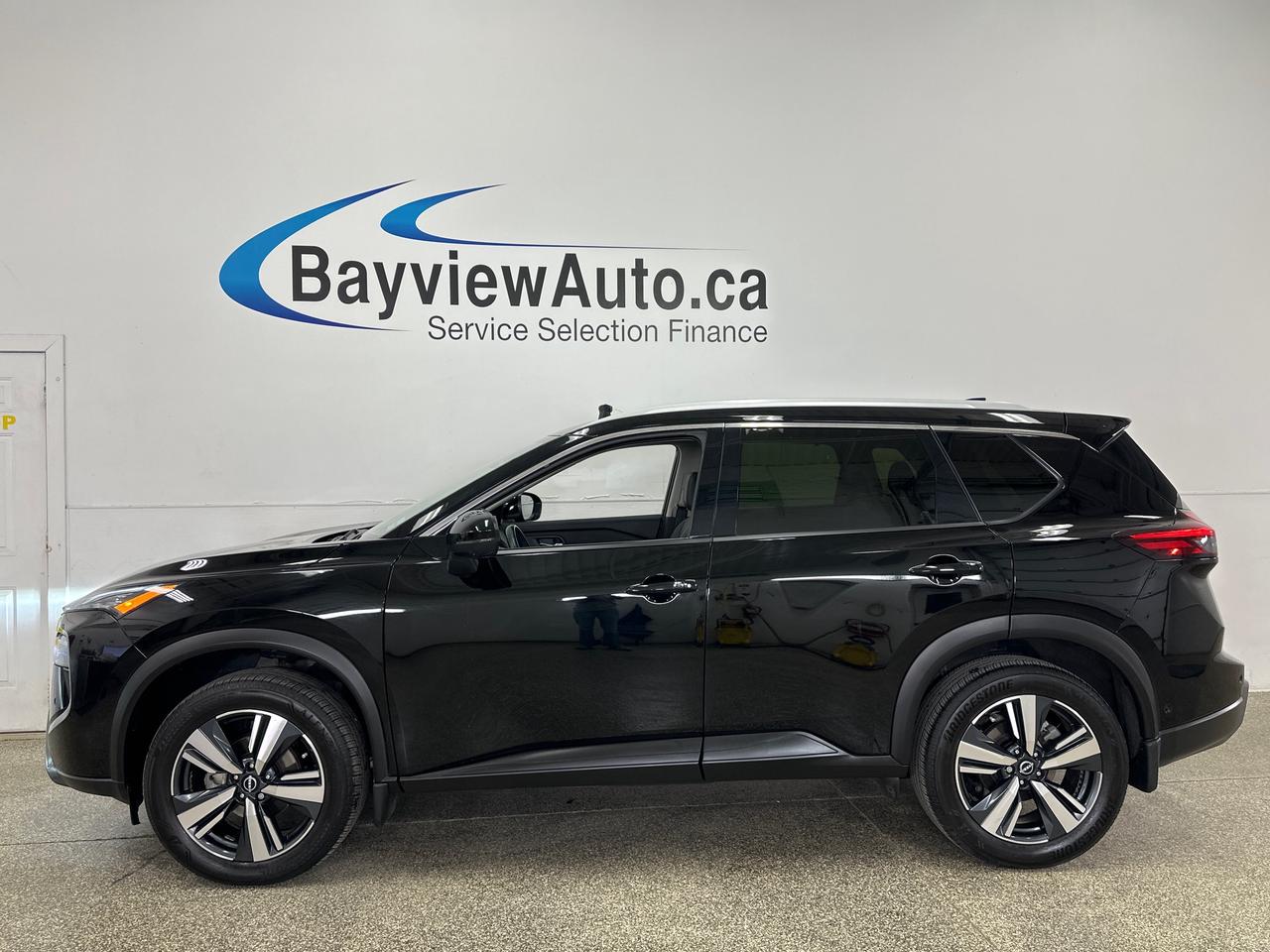 2024 Nissan Rogue SL/AWD/LEATHER/PANOROOF/NAVI/OFF 1 OWNER NISSAN LEASE! Photo
